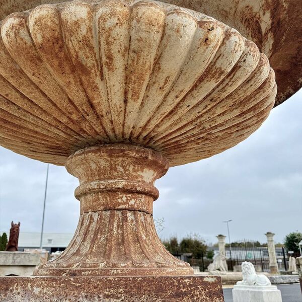 belle vasque patinée sur socle